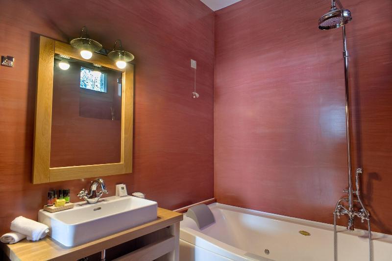 Haones Suites Ioannina Buitenkant foto