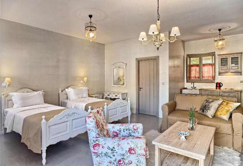 Haones Suites Ioannina Buitenkant foto