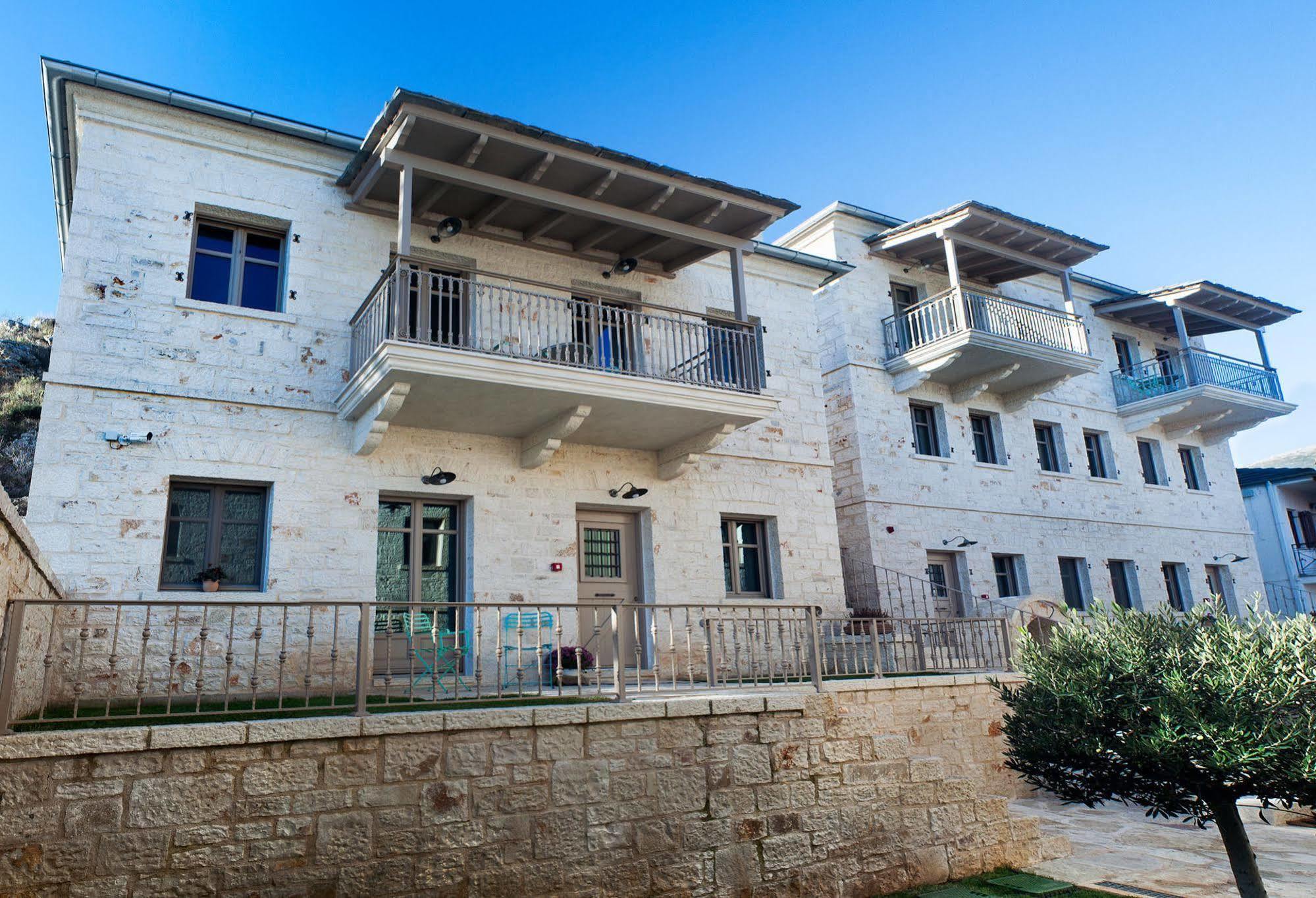 Haones Suites Ioannina Buitenkant foto