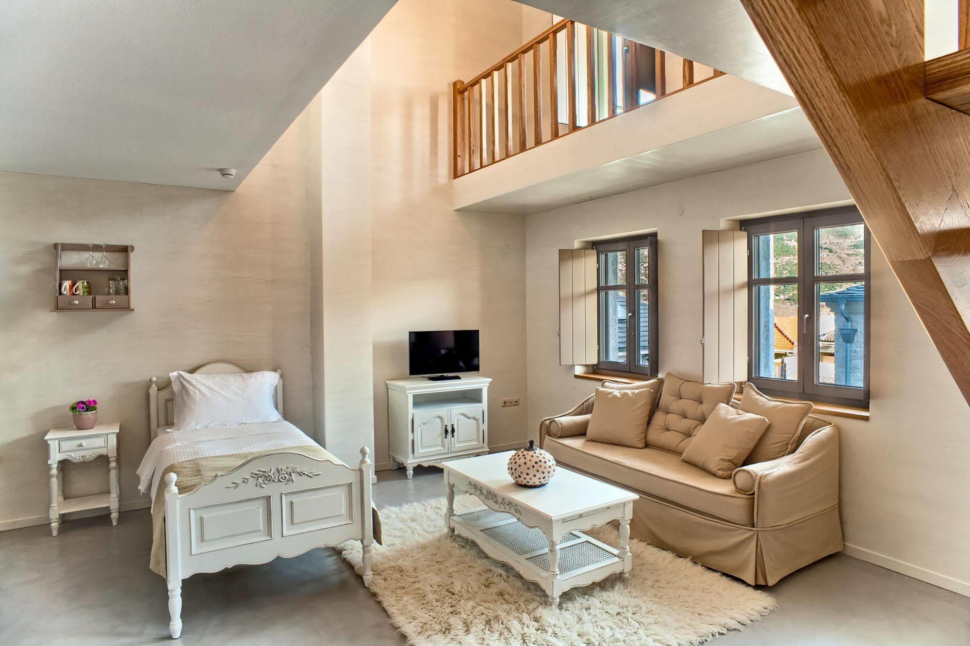 Haones Suites Ioannina Buitenkant foto