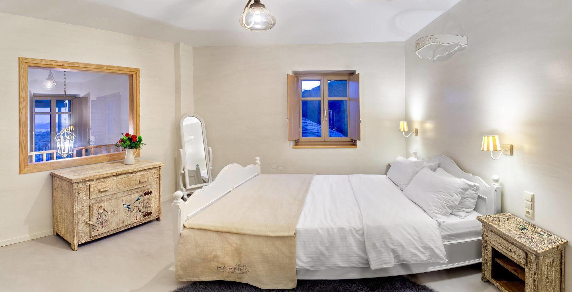 Haones Suites Ioannina Buitenkant foto