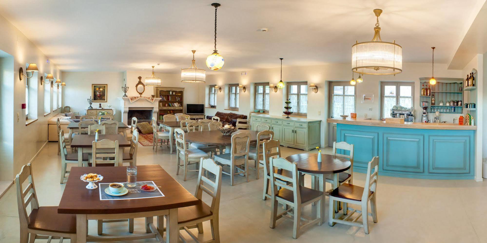 Haones Suites Ioannina Buitenkant foto